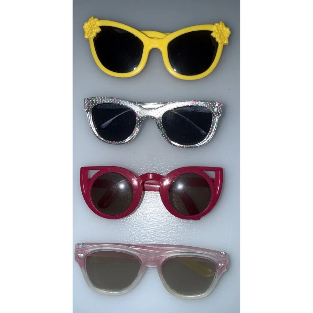 Barbie Doll Sunglasses Lot of 4 pairs for Barbie Dolls.